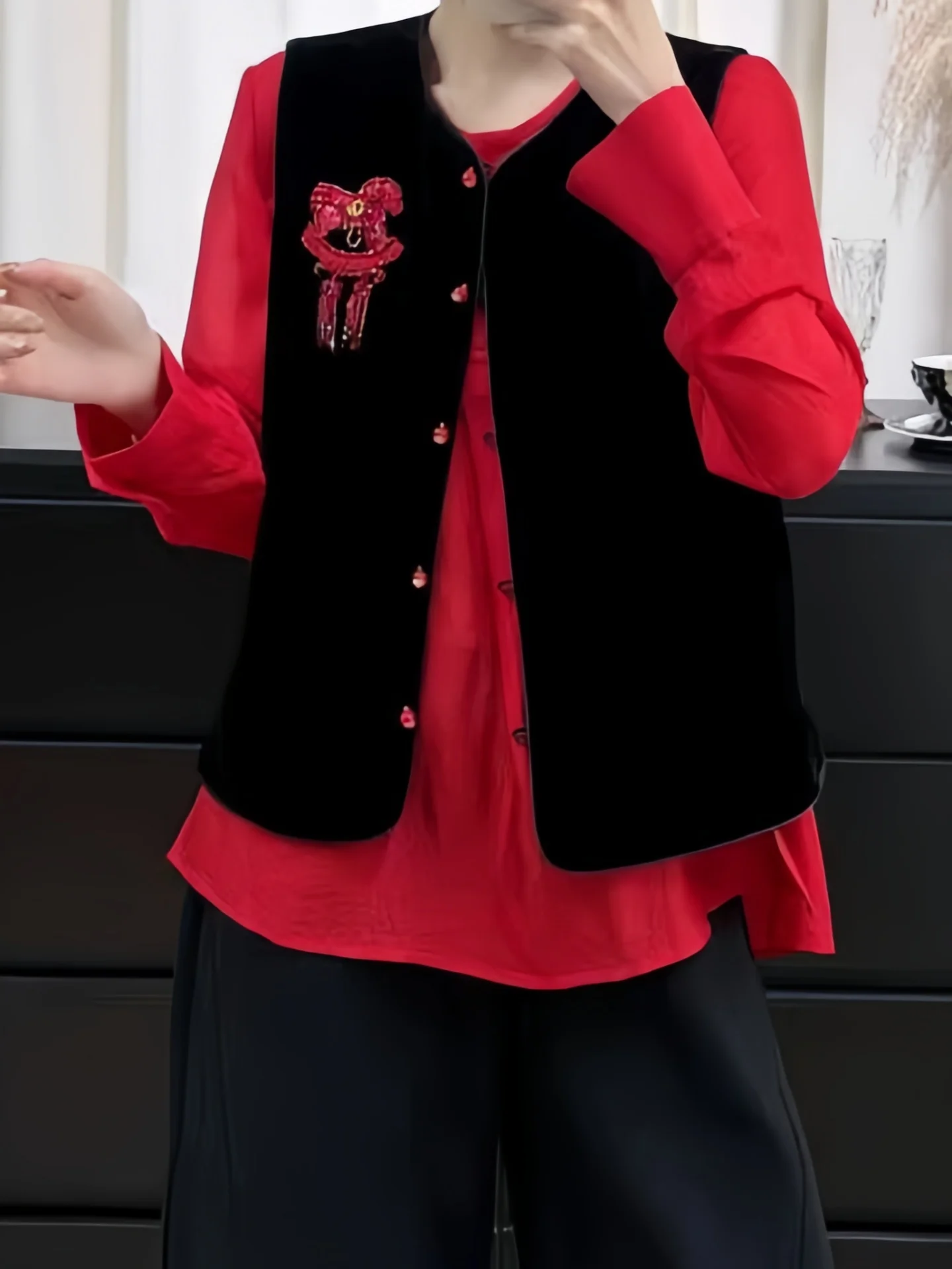 Chinese Sle Sequin Wealthy  Velvet Jaet Women's round Ne Svel Outerwear Spring 2026 Faion Trend