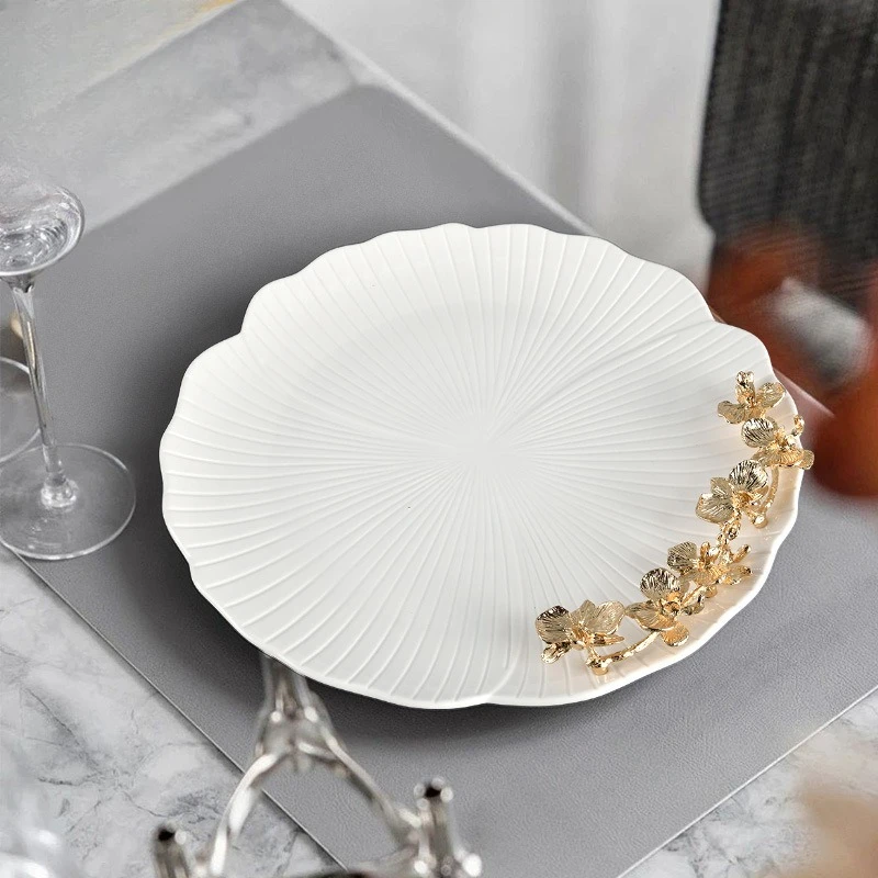 Ceramic flower-shaped, decorated irregularly Western steak , breakfast  simple fruit plates, salad plates