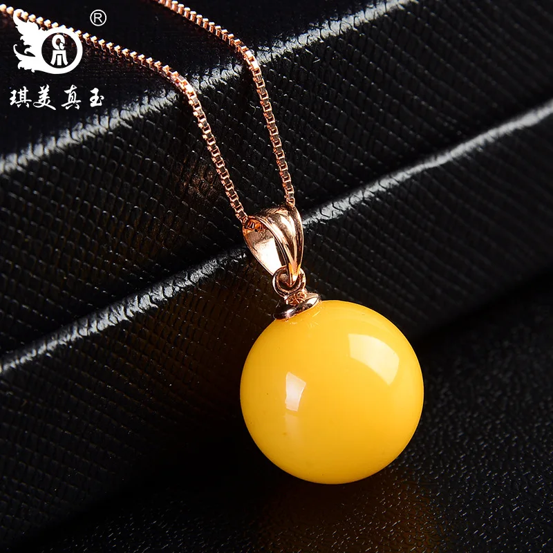 

Jinboli Live Amber Pendant for Women18KGolden Chicken Oil Yellow Old Amber Bead Necklace