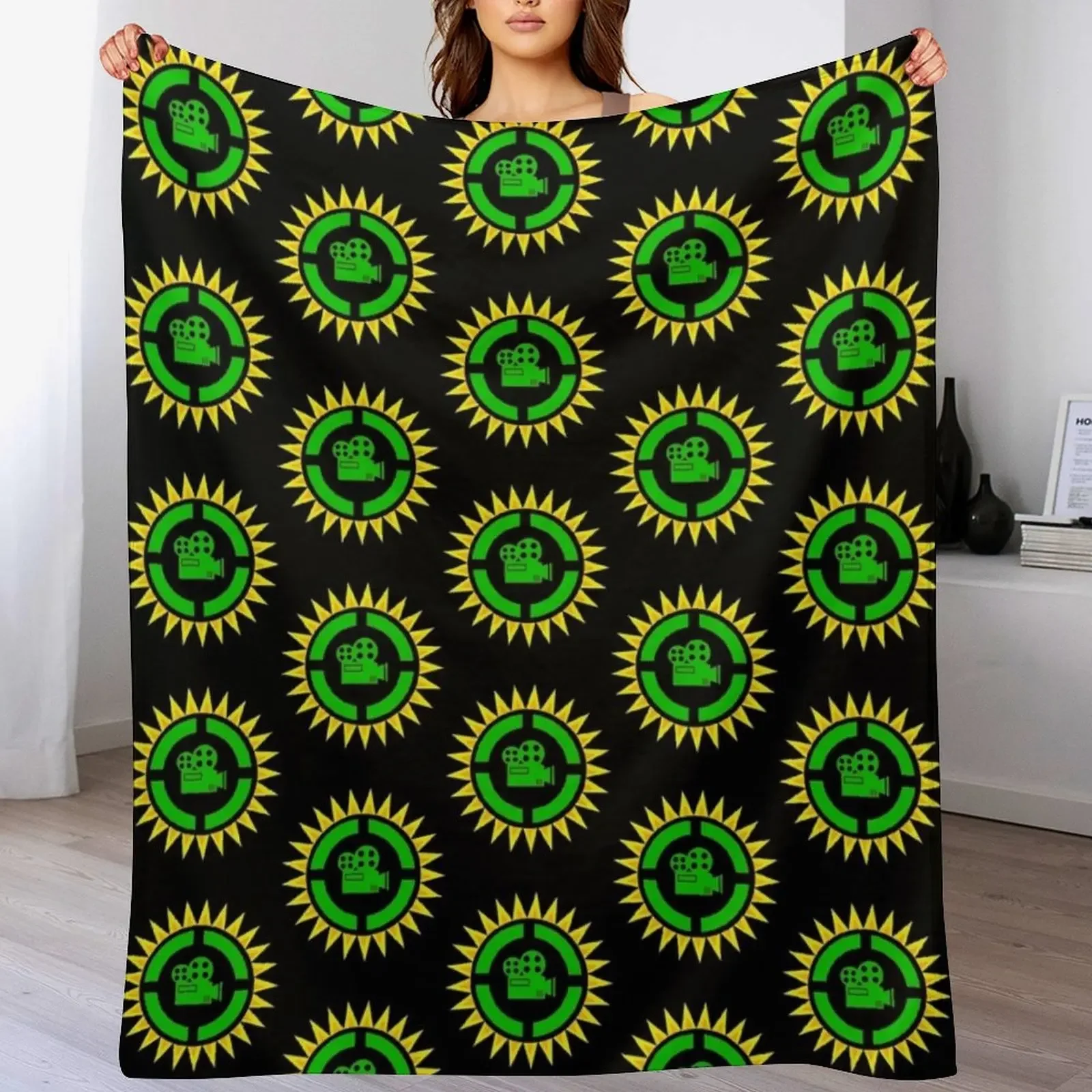 

Film Theory Ultimate Parallel Logo Gift Ideas for Lovers and Fans Throw Blanket Luxury Brand Thin Blankets