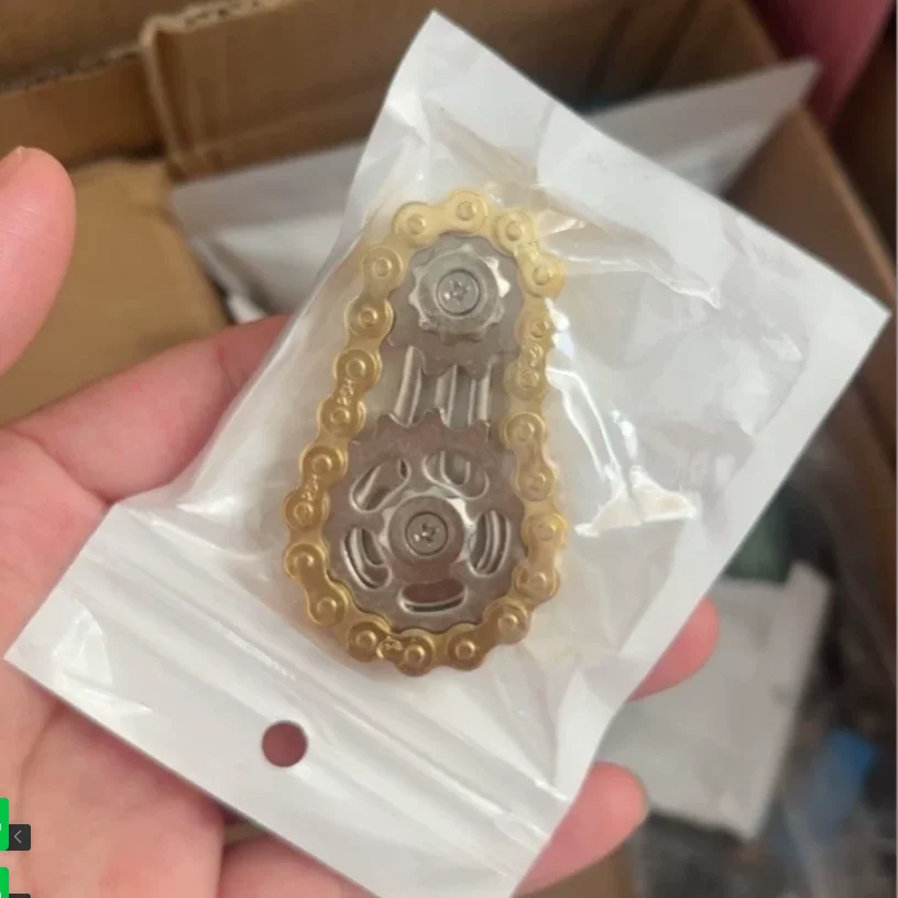 

Metal Chain Spinner Fidget Toy Anti-Stress Flywheel Fingertip Gyro Decompression Sprockets Toy for Concentration And Focus