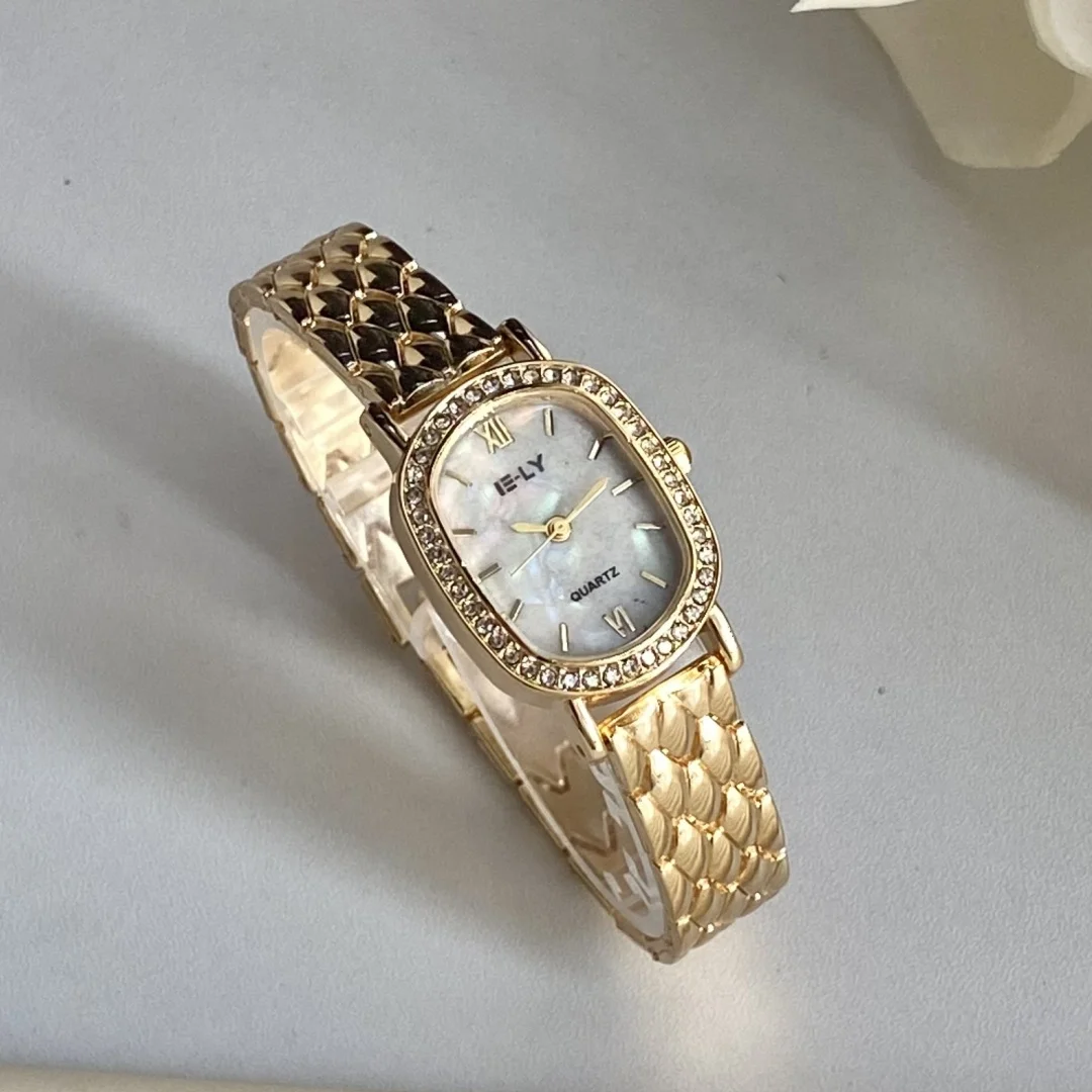 ساعة نسائية عصرية بيضاوية مرصعة بالألماس وسوار ساعة يد نسائية على شكل ساعة كوارتز أنيقة هدية relogio feminino