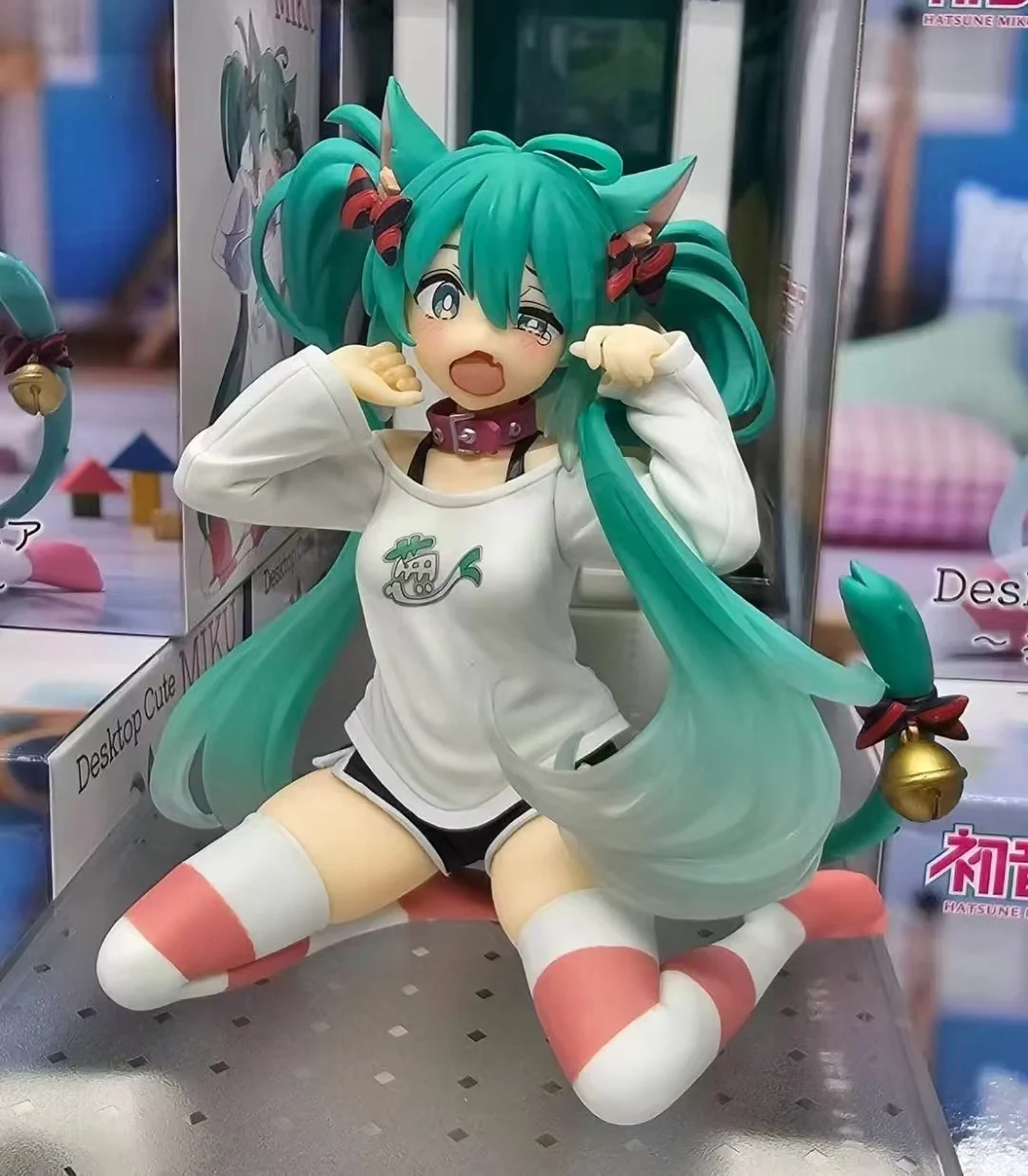 In Stock Original Action Figure 13cm Taito Hatsune Miku Desktop