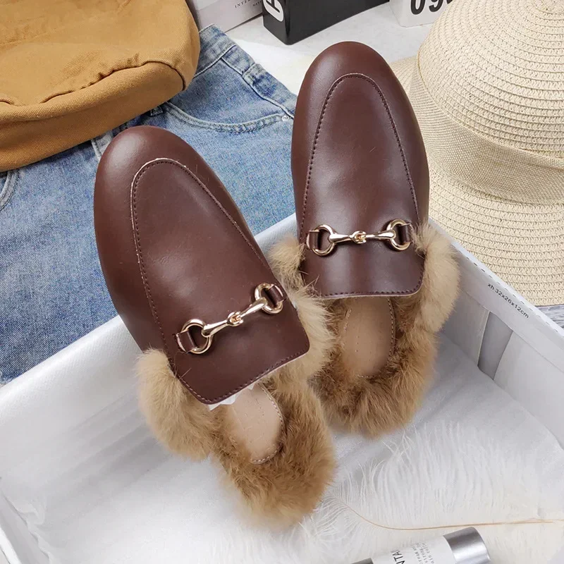 Winter Women Mueller Shoes Lady Imitation Rabbit Fur Slippers Outdoor Lazy Slippers with Flat Bottom Toe-covered Half Slippers