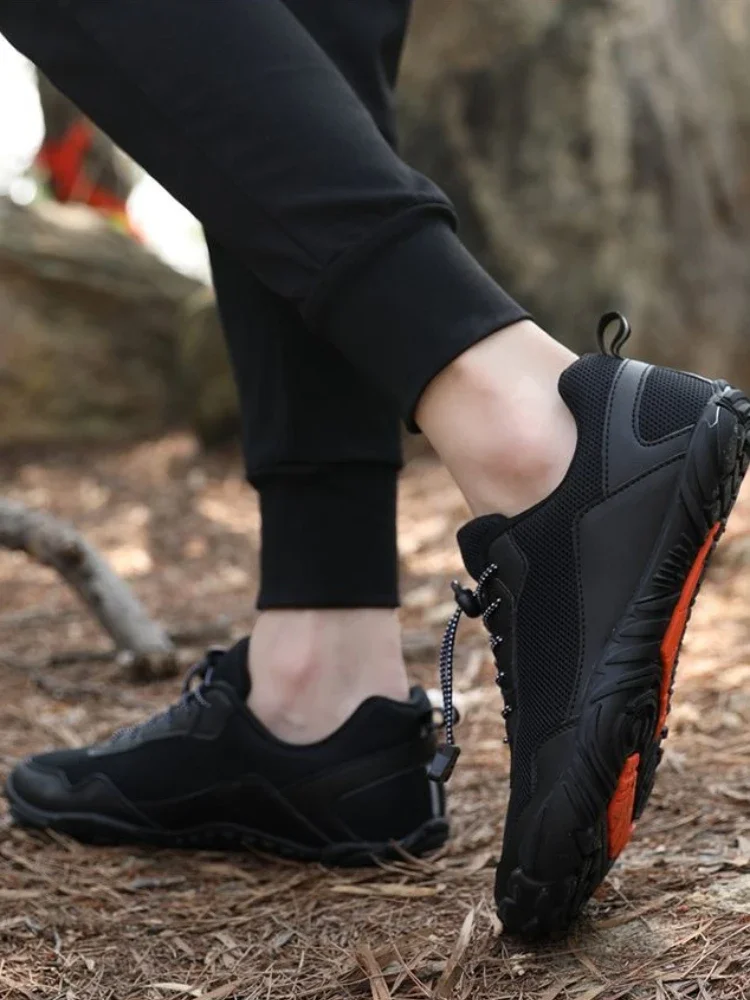 ตาข่ายด้านบนBreathable Manรองเท้าผ้าใบลําลองLow-Top Originalแฟชั่นราคาเดินน้ําหนักเบาคุณภาพสูงกีฬารองเท้าสําหรับชาย