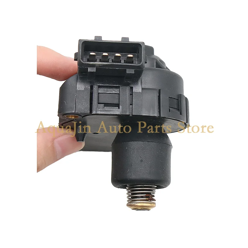 0132008600   صمام التحكم في الهواء الخامل لشركة فولكس فاجن سكودا سيات سيتروين بيجو فيت لانسيا رينو OE 1920F8 0132008602 3437010524 90531999