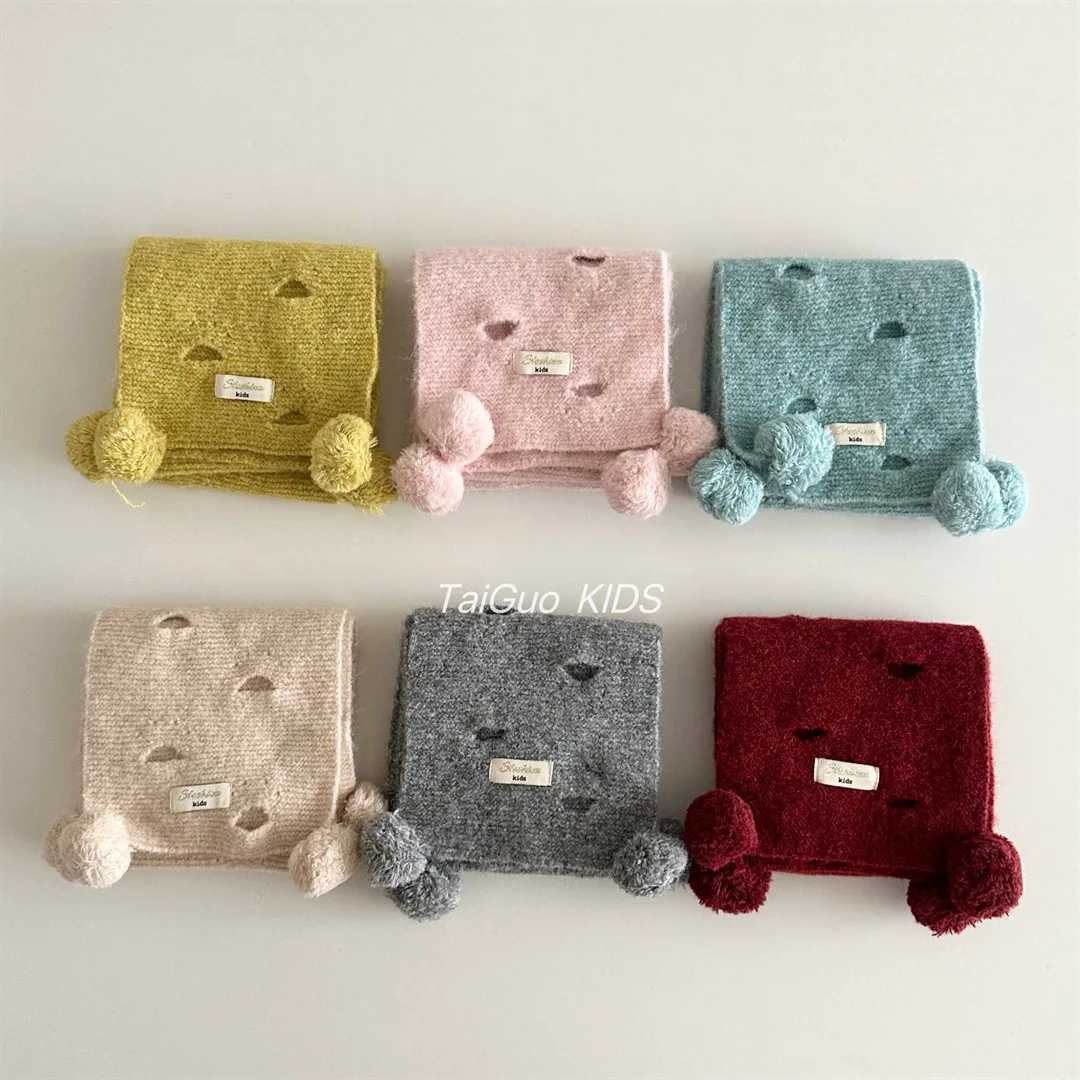 Fashion Baby Girls Cat Paw Footprint Wool Blend Knit Scarf Hollow Out Fur Balls Tassels Winter Warm Neckerchief Girl Gift