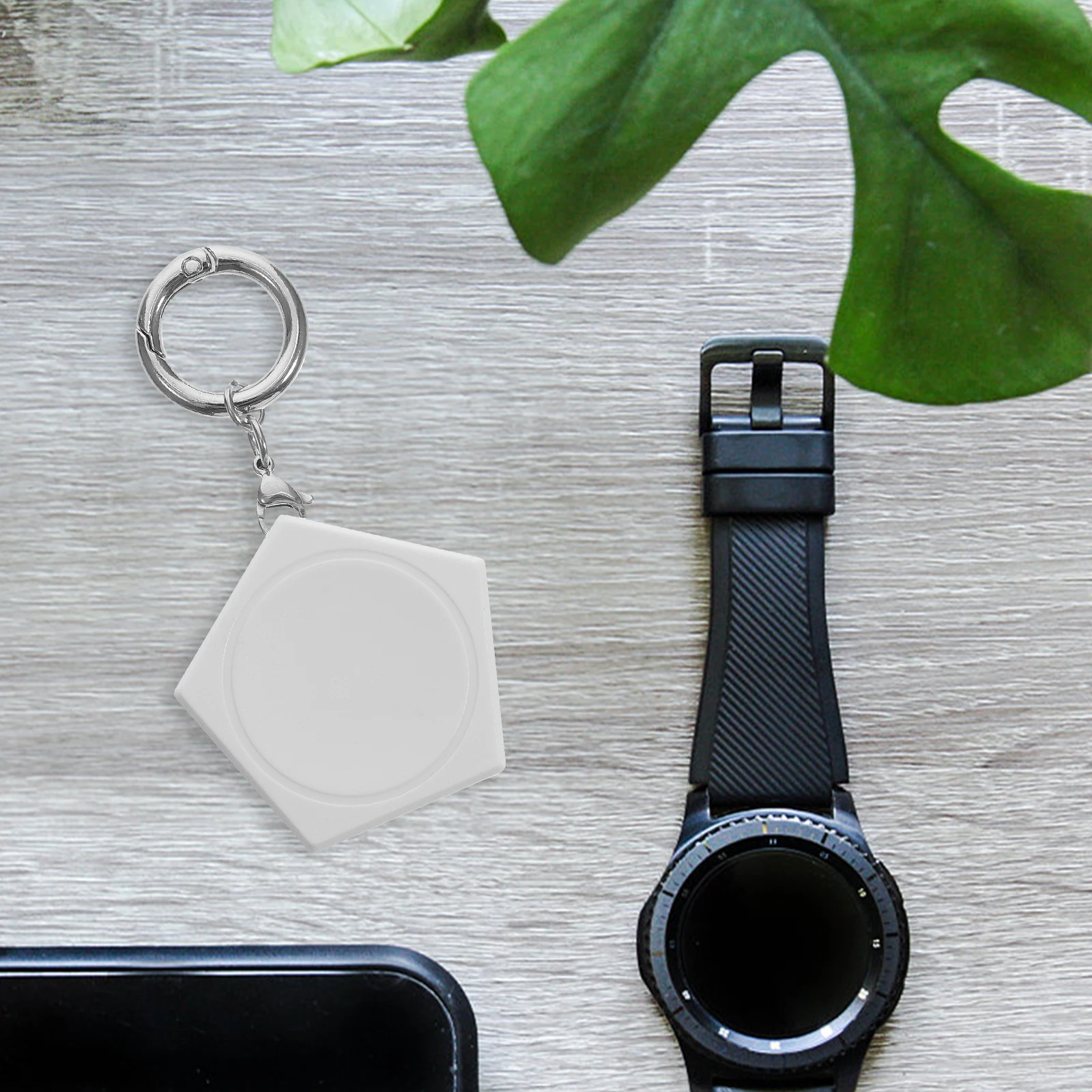 

Wireless Watch Adapter Durable Plastic Portable Charging Device for Smartwatch Long Service Life Cordless Pad