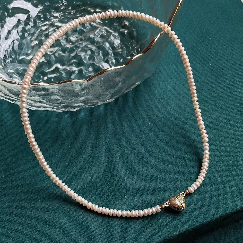 Natural Freshwater Pearl Choker Necklace for Women Golden Magnetic Clasp Heart Charm Small Button Baroque Pearl Necklace Luxury