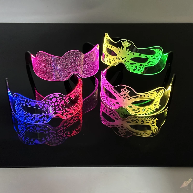 LED Glow Technology Half Mask Dance Carnival Music Rainbow Visor Lights Dazzling Cool Colorful Disguise Mask LED Butterfly Mask