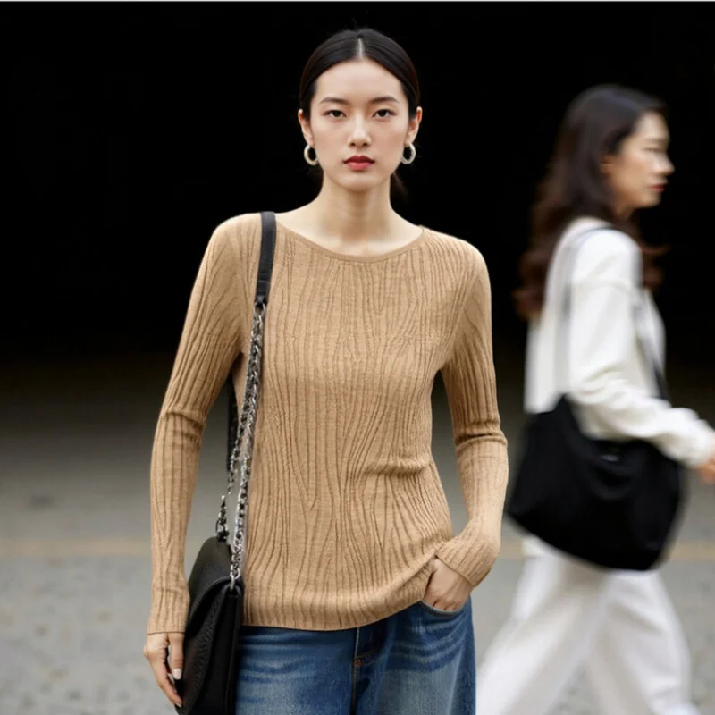 

Birdtree, майка из 100% овечьей шерсти, женская трикотажная теплая мягкая рубашка с круглым вырезом, бесшовный, базовый пуловер осень-зима 2025 T5N721JF