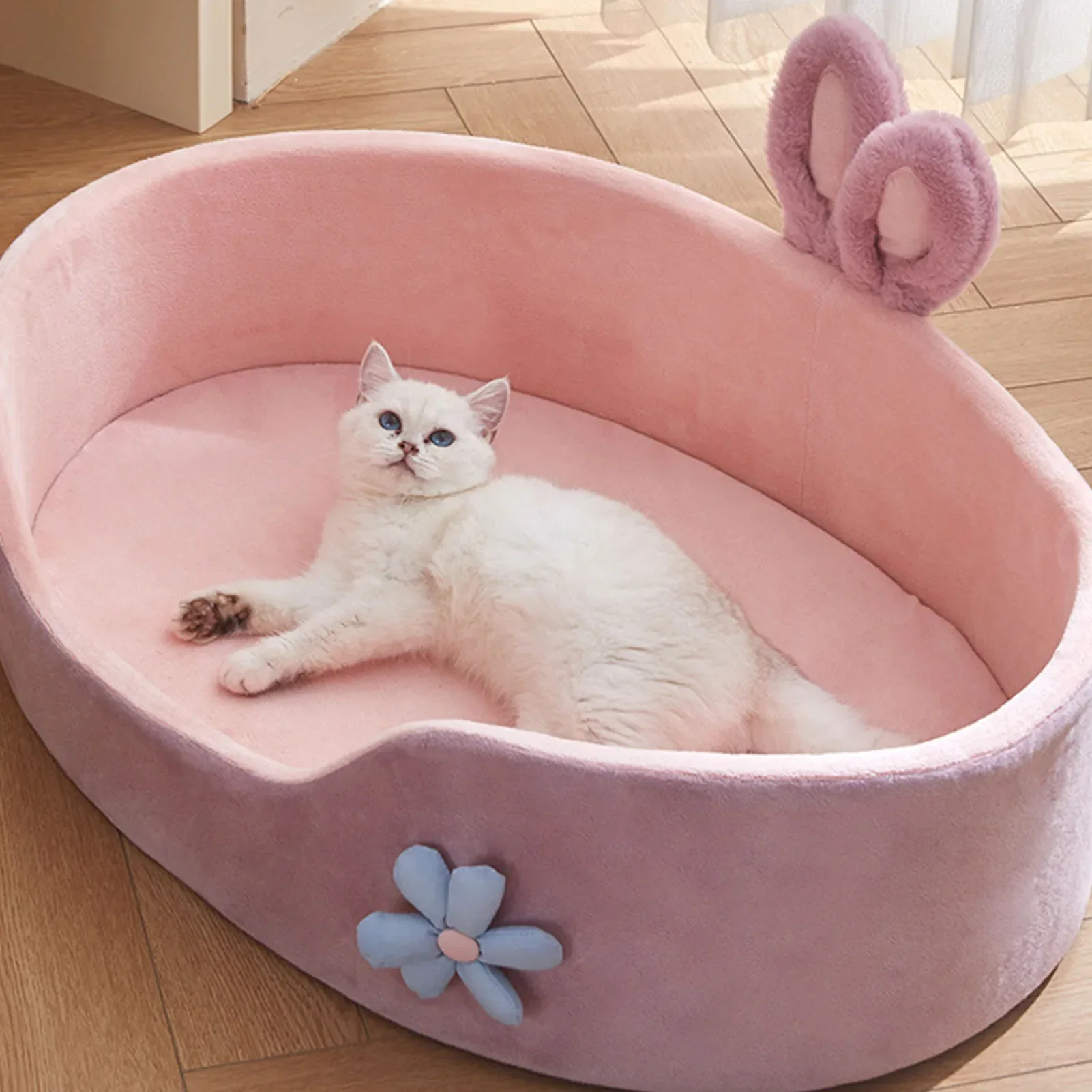 Thumbnail 4 - #6 Highest Rated Puppy Feeding Mats to Buy in 2026