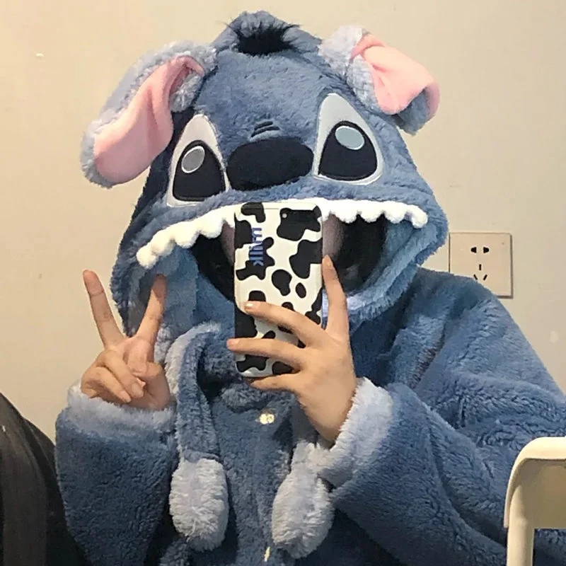 Disney Women And Men\'s Cute Soft Plush Stitch Nightgown Y2k Sweet Cute Cartoon Thick Flannel Robes Casual Bathrobe Home Clothes