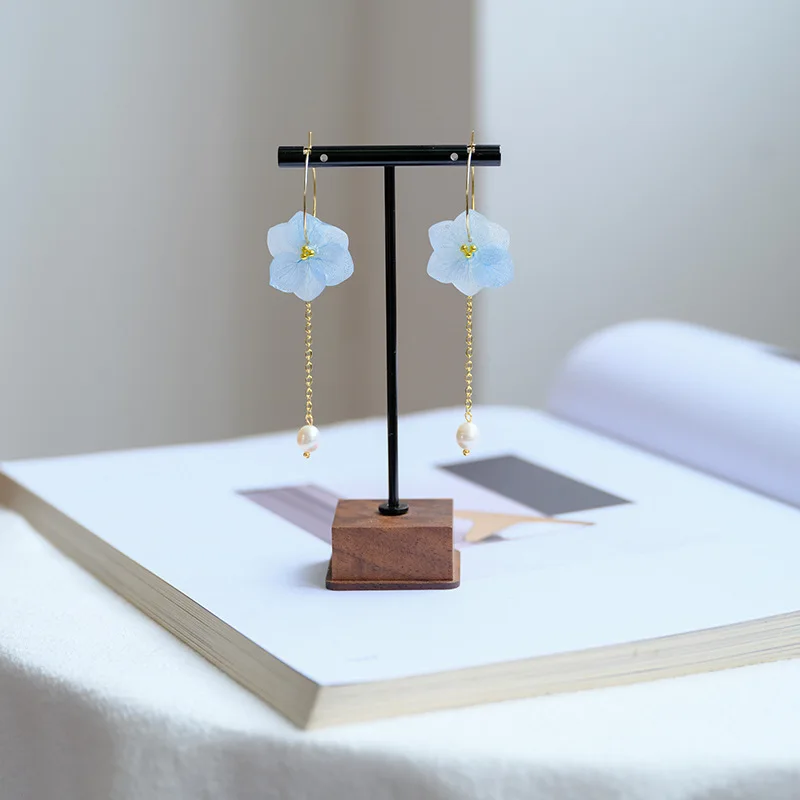 천연 수국 꽃 귀걸이 독특한 에폭시 수지 천연 꽃 후프 귀걸이 우아한 롱 귀걸이 압화 주얼리