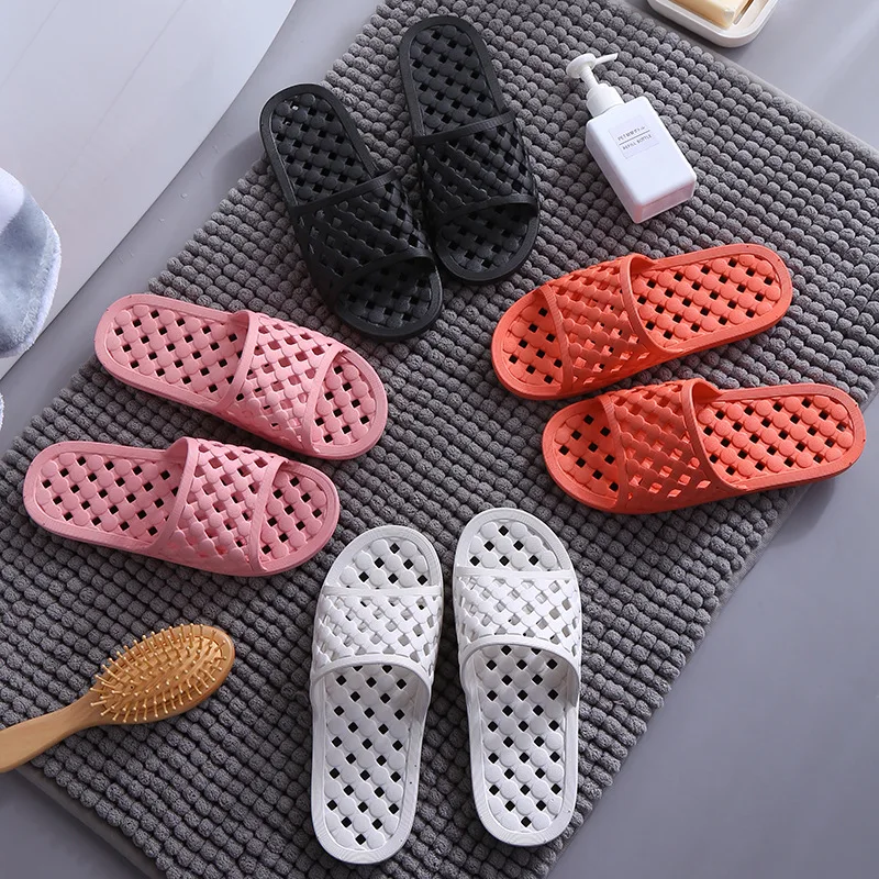 Unisex Bathroom Non-slip Flip Flops Bath Slippers Indoor Home Men Soft Comfortable Couple Family Flat Shoes Hotel Sandals Women