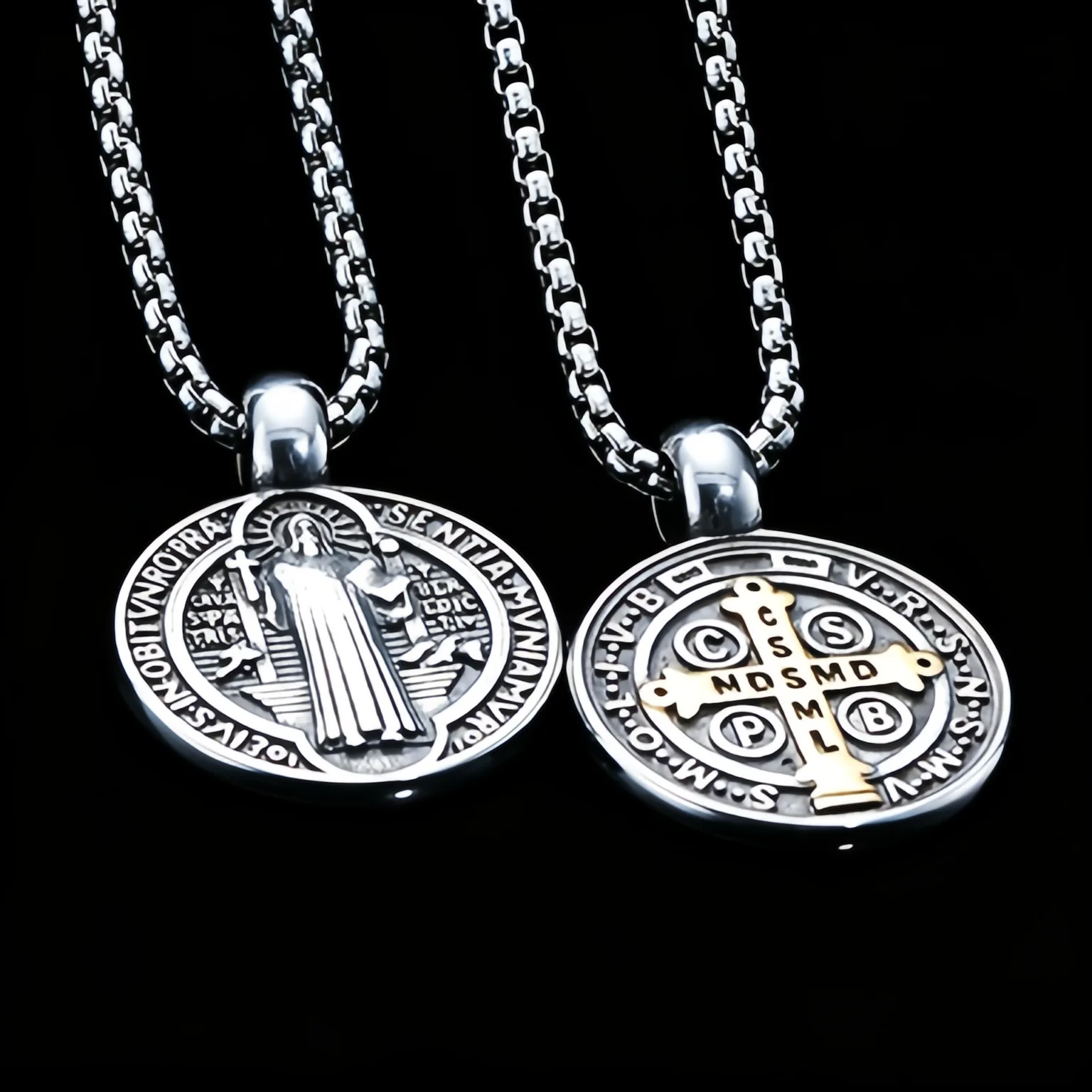 Edelstahl-Halskette mit Medaille des Heiligen Benedikt, San Benito-Medaille, Halskette für Männer und Frauen, spiritueller Anhänger mit der Jungfrau Maria für Männer – Detail 1