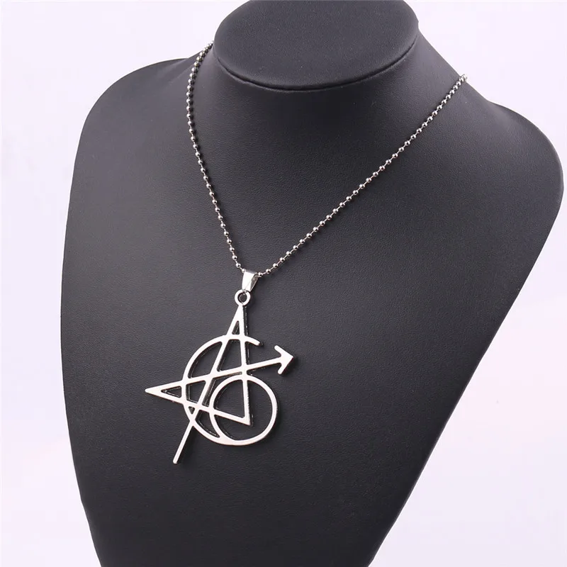 Marvel Superhero Team Avengers Symbol Pendant Necklace Women Men Jewelry Original Charm Necklace Fans Gift