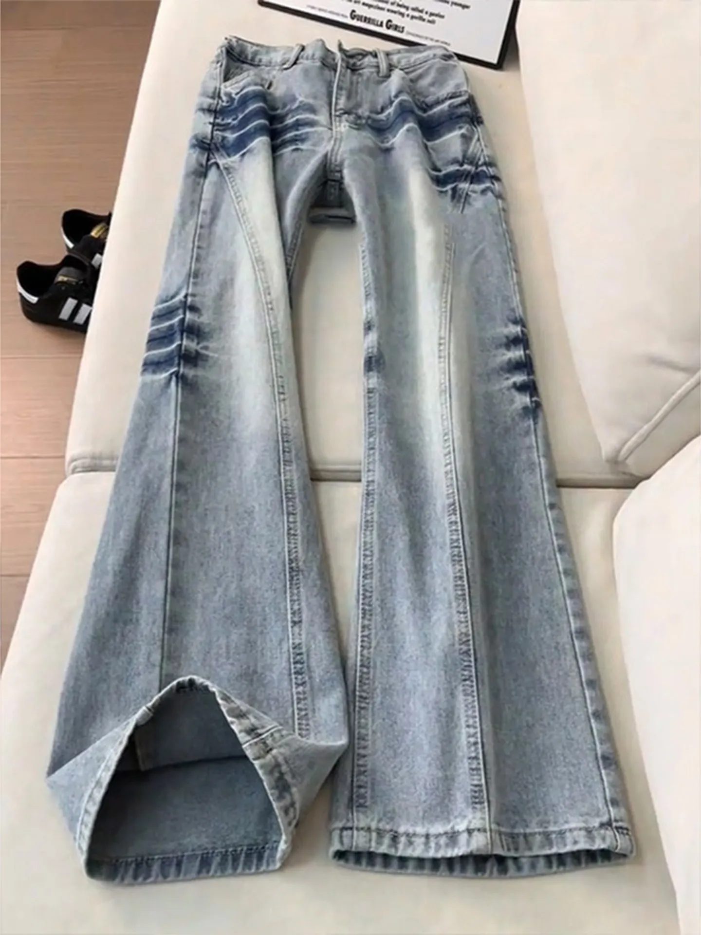 

Cleanfit Men's Slim Fit Jeans Knife Sla Cut Curved Blade American High Street Vibe Straight Leg Jeans with Lightning P...