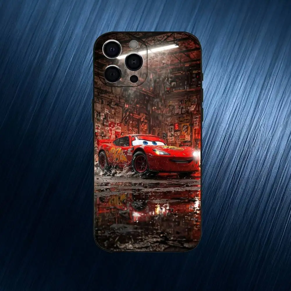 Movie L-Lightning Mc-MCQueenS-S  Phone Case For iPhone 17,16,15,14,13,12,11 Plus,Pro Max, Black Silicone Cover
