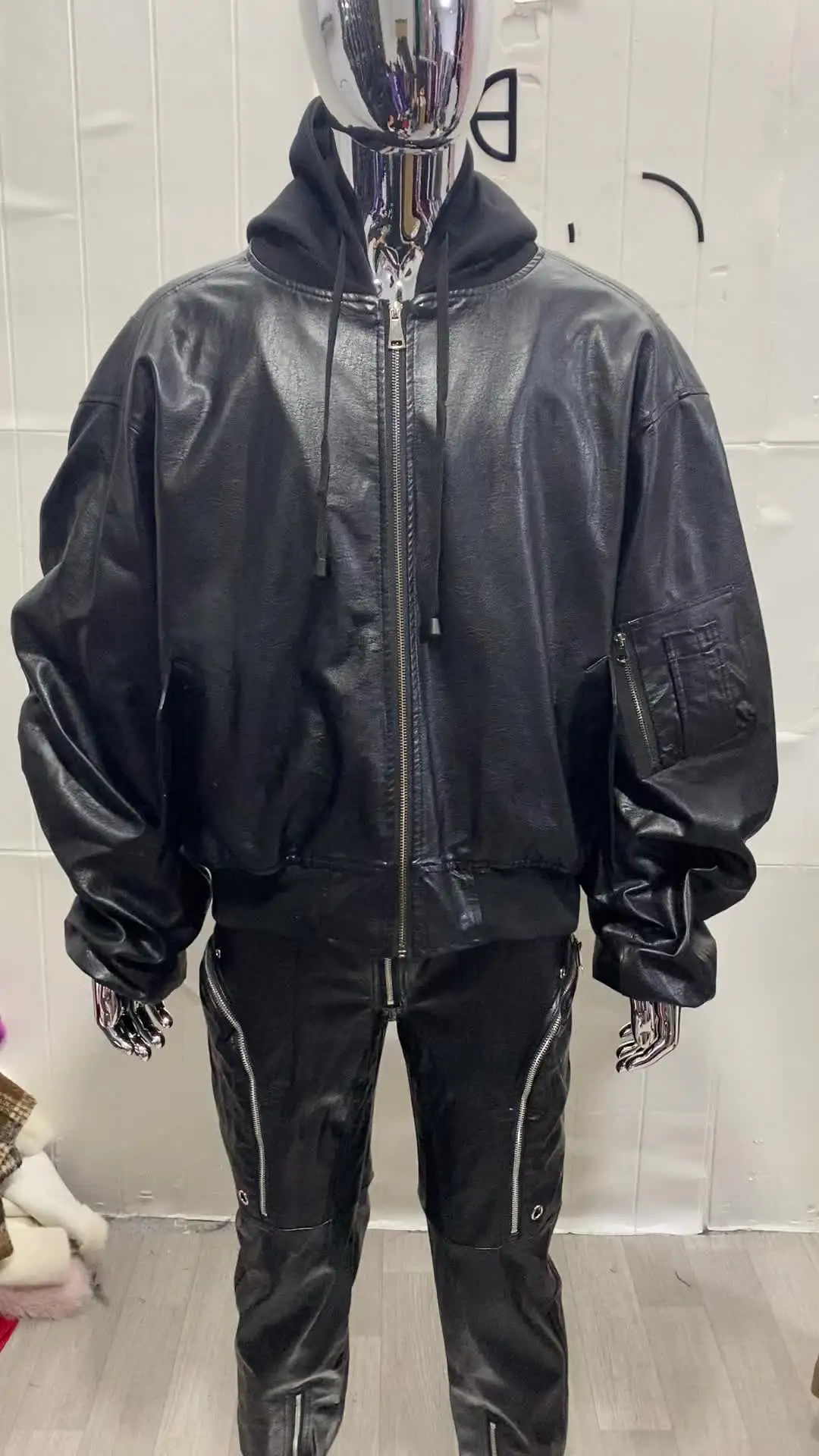 Mauroicardi Autumn Winter Oversized Cool Black Thickened Warm Pu Leather Jacket Men Hood Luxury Designer Fake 2 Clothes