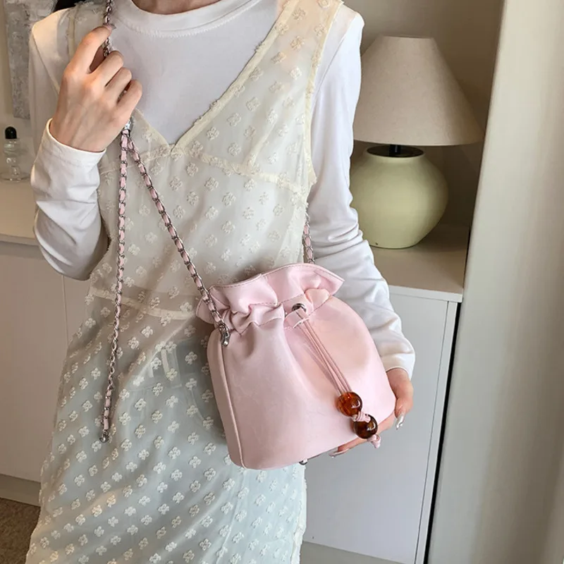 Fashion Women's Underarm Bag 2025 New Simple Bucket Bag Crossbody Bag Female Large Capacity Shoulder Bag Commuting Tote Clutch