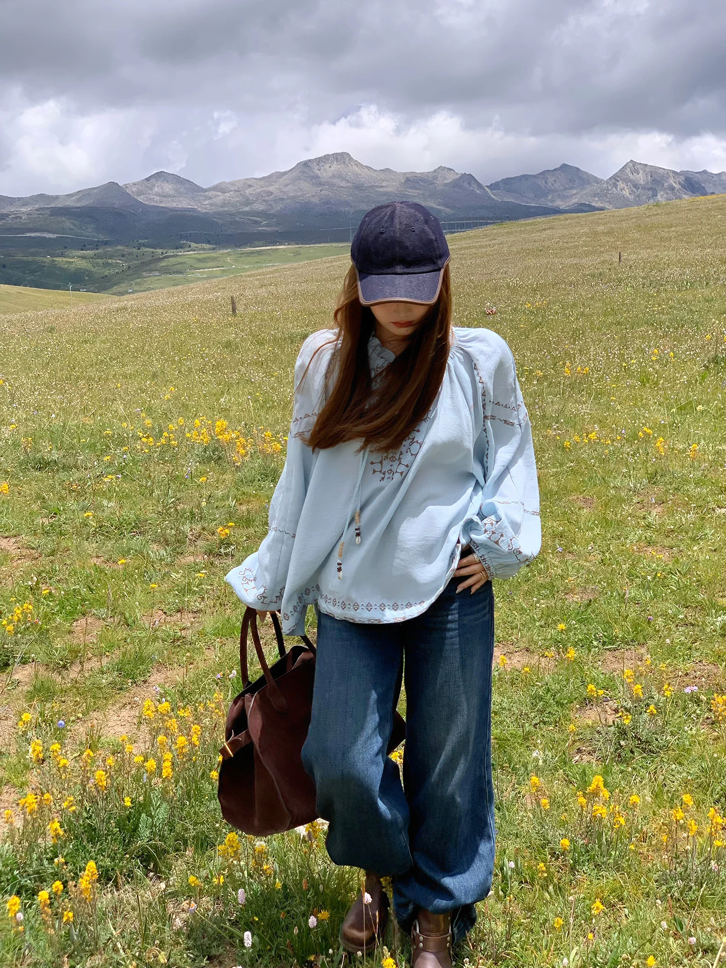 

Herwear Casual Loose Fit Long Sve Embroidered irt for plus Size Women Breathable Cotton Polyester Blend Comfortable Top