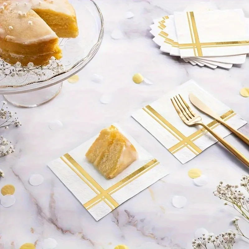 Weiße und goldene Servietten – Set mit 40 Einweg-Cocktail- und Dessertservietten mit Goldbesatz, perfekt für Hochzeitsfeiern und Events – Detail 6