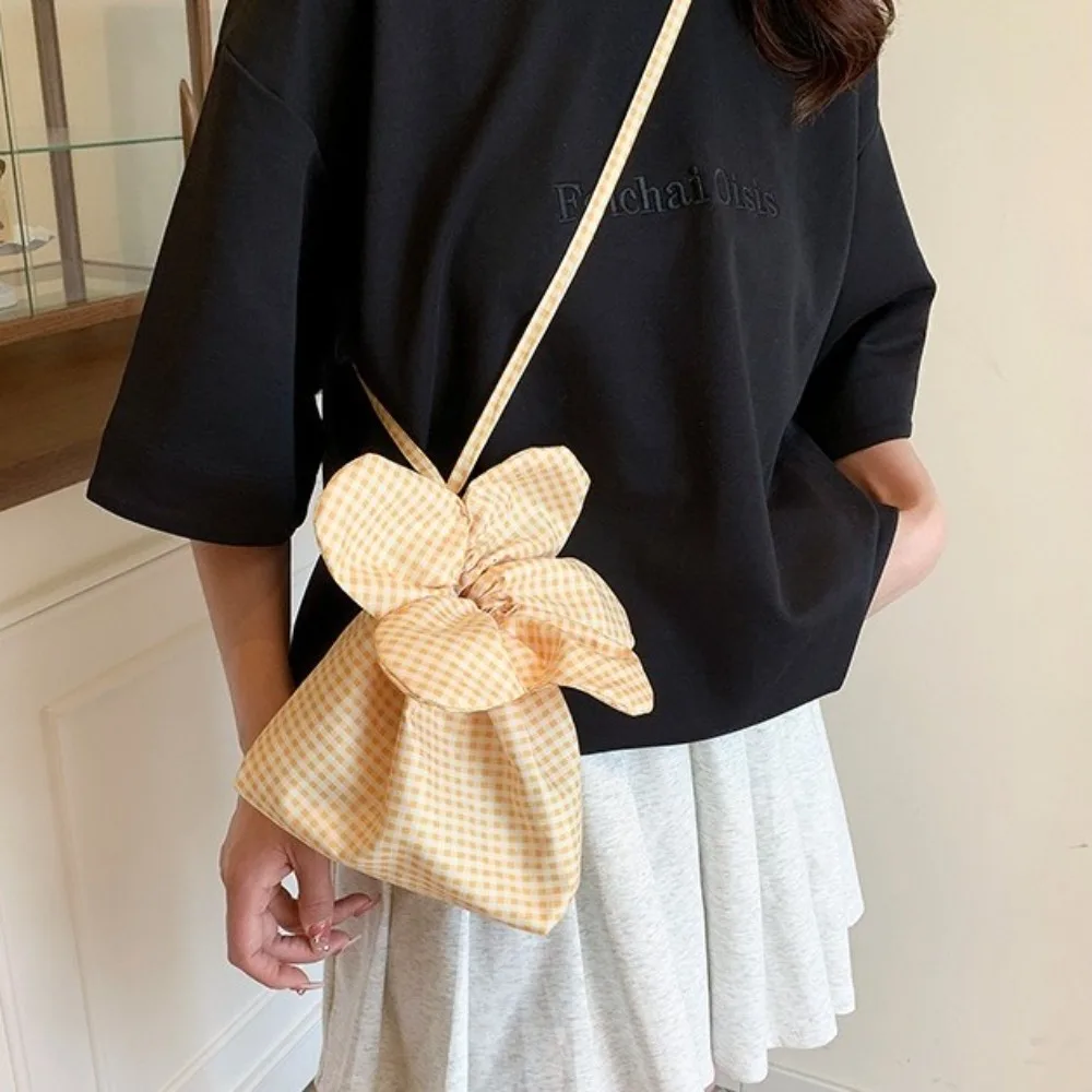 

Korean Style Plaid Drawstring Bag Printing Canvas Flower Handbag Bundle Pocket Storage Bag Small Crossbody Bag Vacation