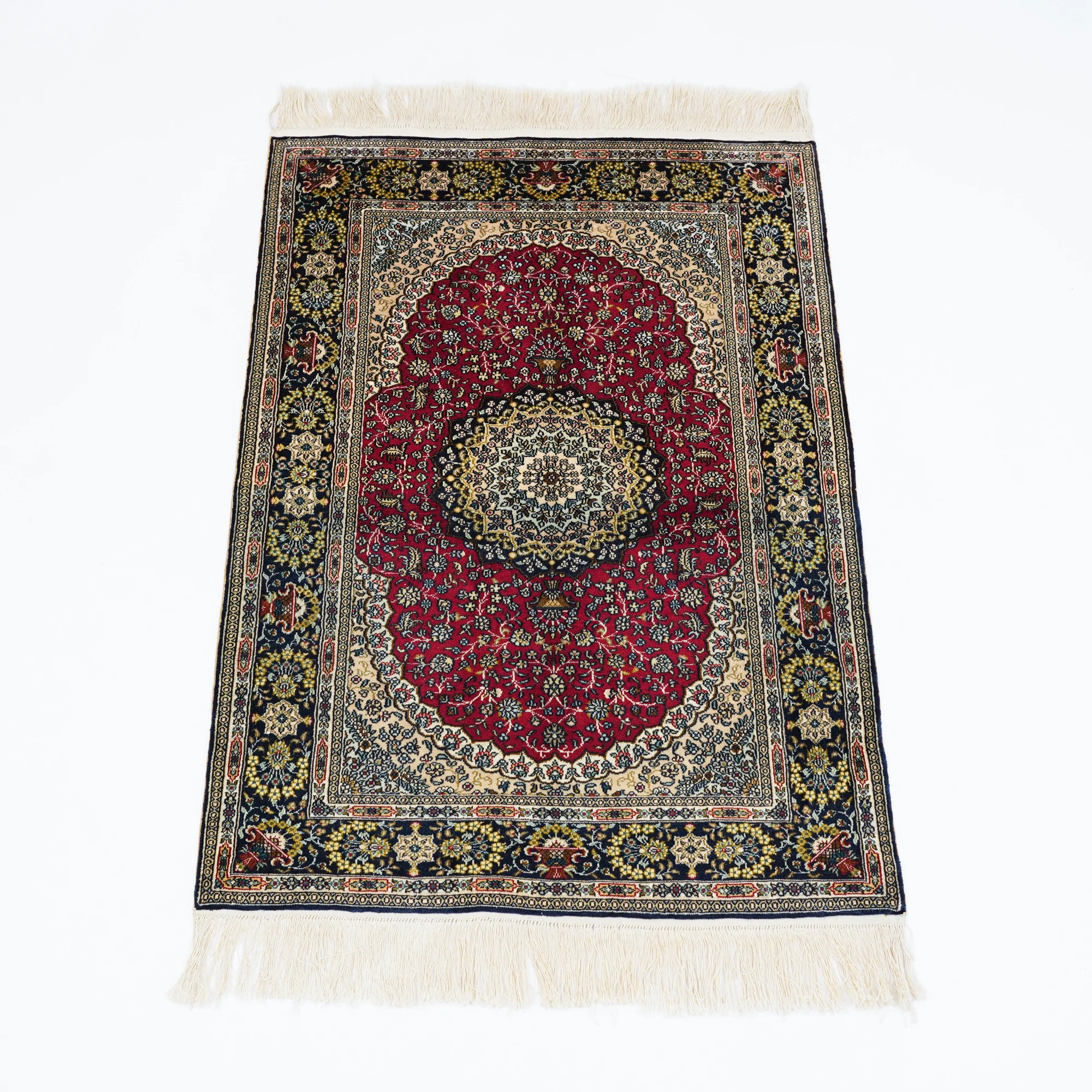 2'x3' High Quality Qum Silk Tapestry Handknotted Double Knots Best Oriental Rug (TJ193H)