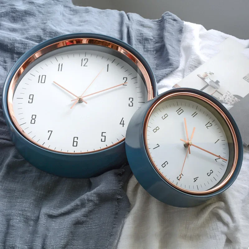 Luxury Vintage Nordic Style Metal Wall Clock for Living Room Home Decor Quartz Movement Silent No Drilling Hanging Clock