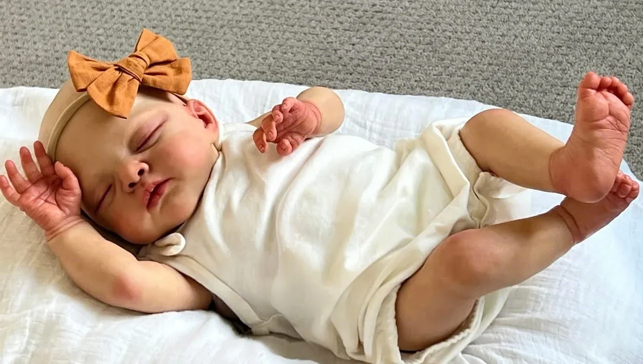 

18inch Reborn Baby Doll Irys Newborn Sleeping Baby 3D Skin Multiple Layers Painting Veins Handmade Lifelike Art Doll bebé reborn