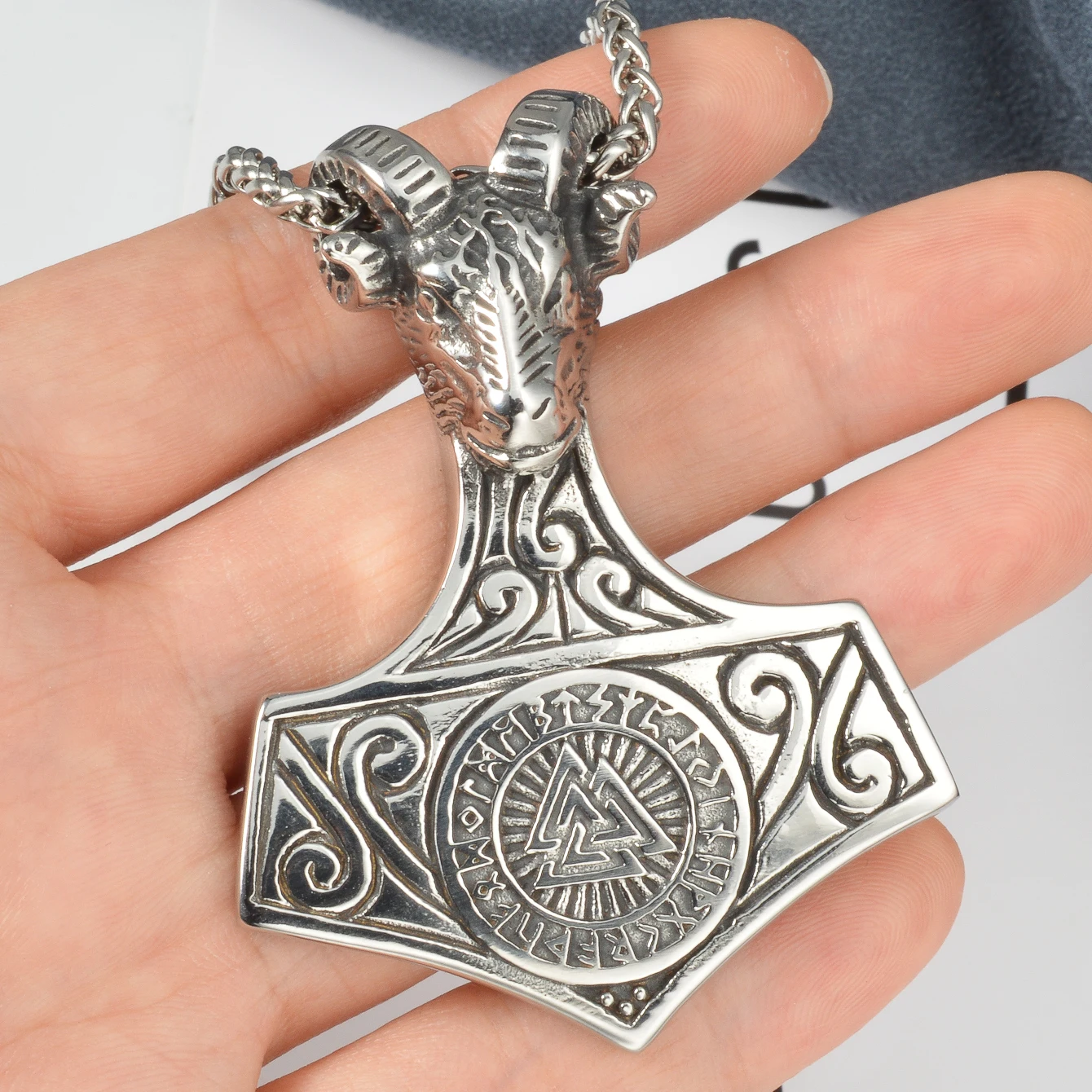Mjolnir Pendant Necklace Stainless Steel Viking Thor Hammer Norse Mythology Gothic Jewelry Religious Retro Dark Black Gift