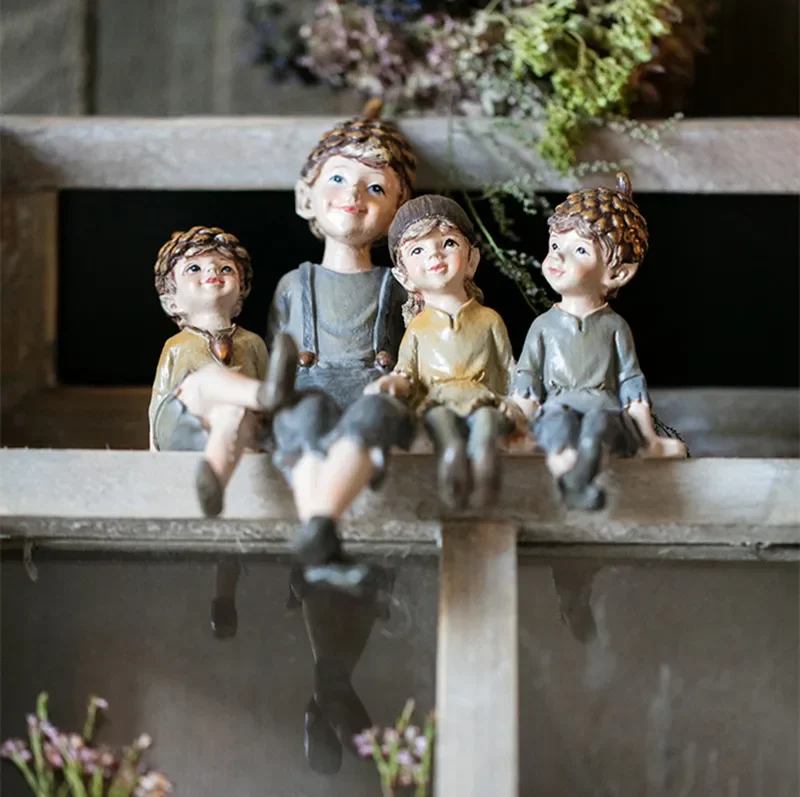 [New] European Creative resin sculpture forest elves Country girl modern home decoration crafts living room decoration statue