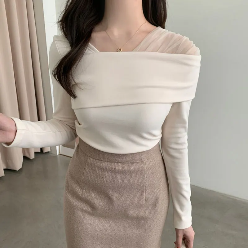 

Ele Autumn Long Sve Me oulder Bared irt Women's Chic Asymmetrical Design Splice Collar Special Edition Top