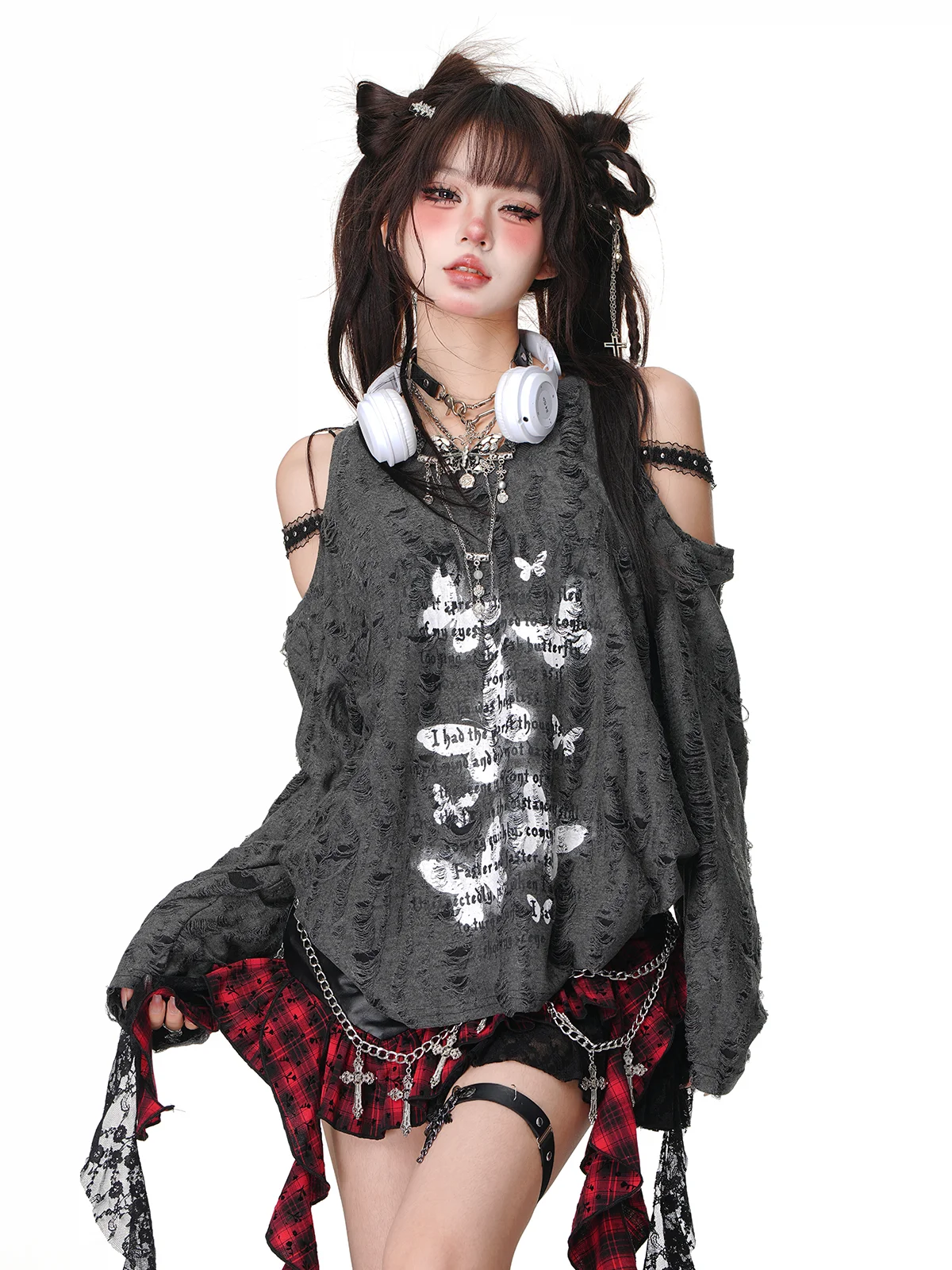 

Sweet Hot Girl Gray Off-shoulder Cool Wasteland Style Design Hole Loose Blouse Chic Female Ins Style