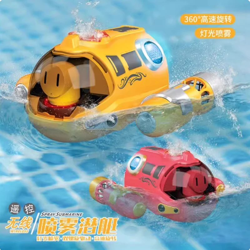 

2.4GHz Remote Control Motorboat Waterproof Spray Swimming Pool Bathing RC Steamboat Toys For Boys And Girls Children's Gift