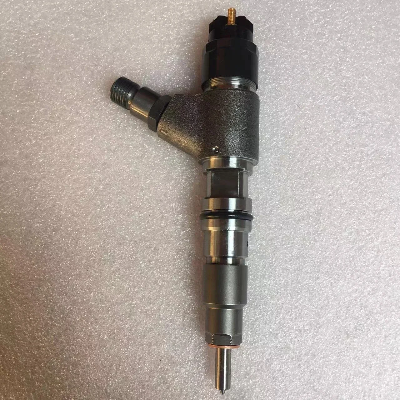 

New common rail fuel injector 0445120371 0445120382 For CAT 3969626 396-9626 Perkins T413609