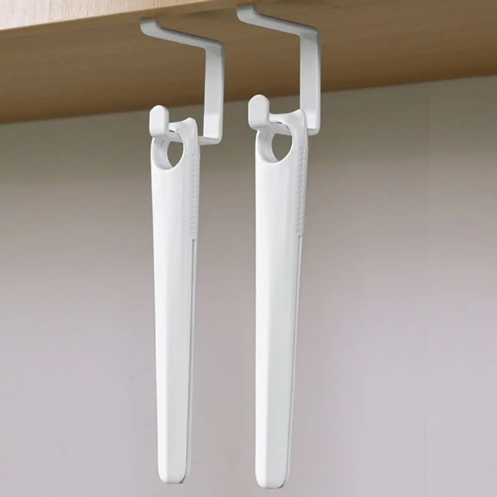 2 Piece Portable Hanging Magnetic Sauce Squeezer Extended No Messy Hands Food Bag Squeezer Non-slip Pouch Extruder Cat Treats