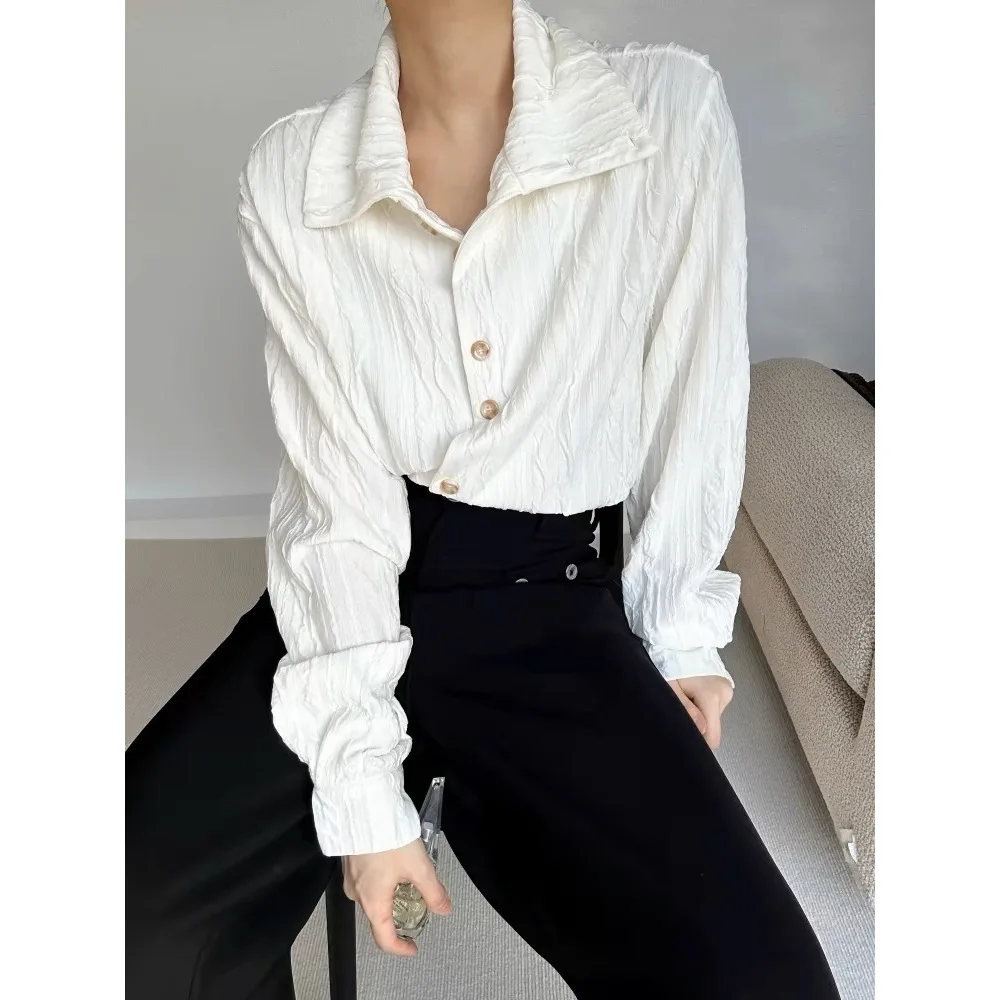 التجاعيد الملمس الإحساس القمصان للرجال الوقوف طوق كم طويل فضفاض قميص ربيع الخريف خمر الفرنسية موضة عادية