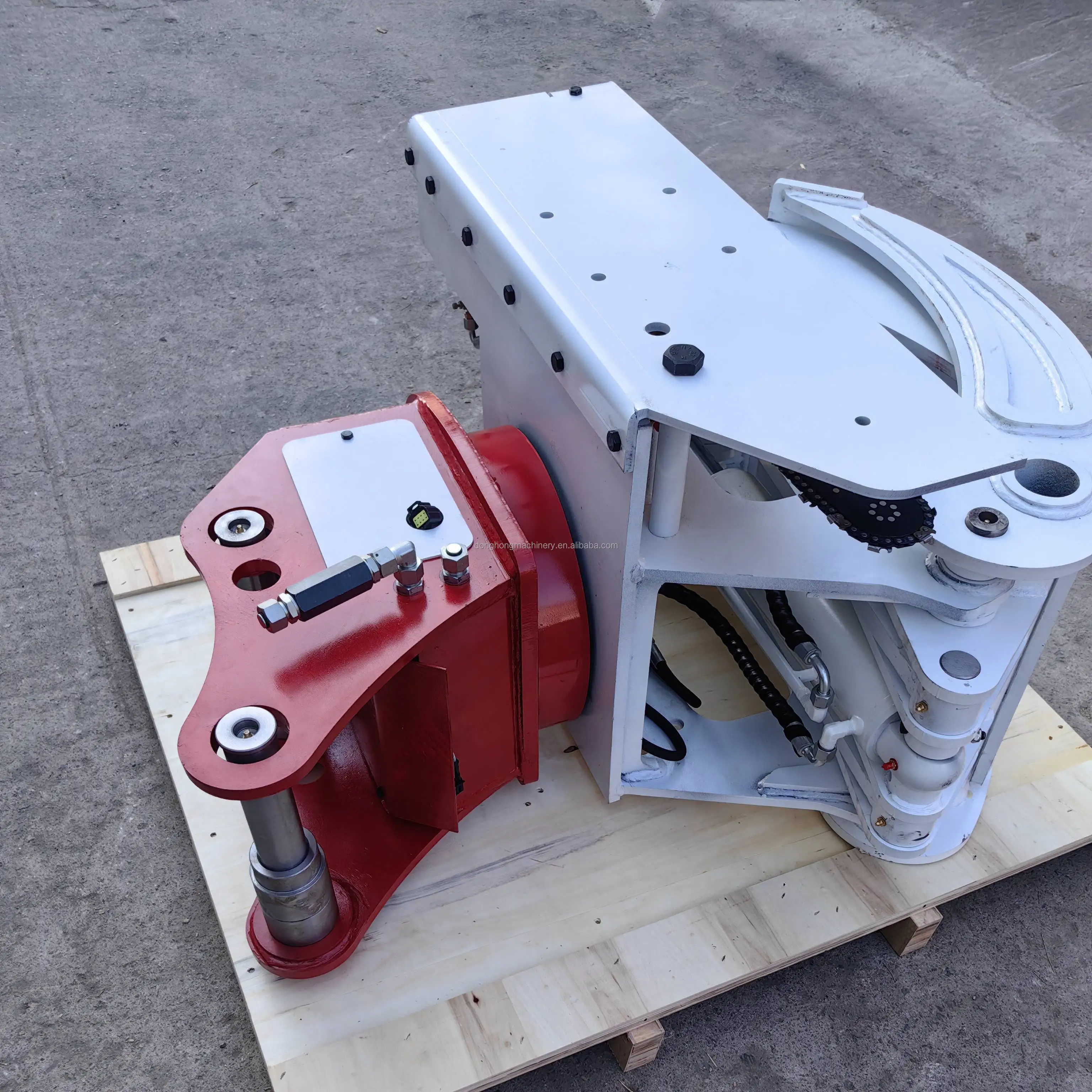 DHG-02 Forestry Machinery Tree Cutter With Flexible Clamp Grapple Saw For Excavators