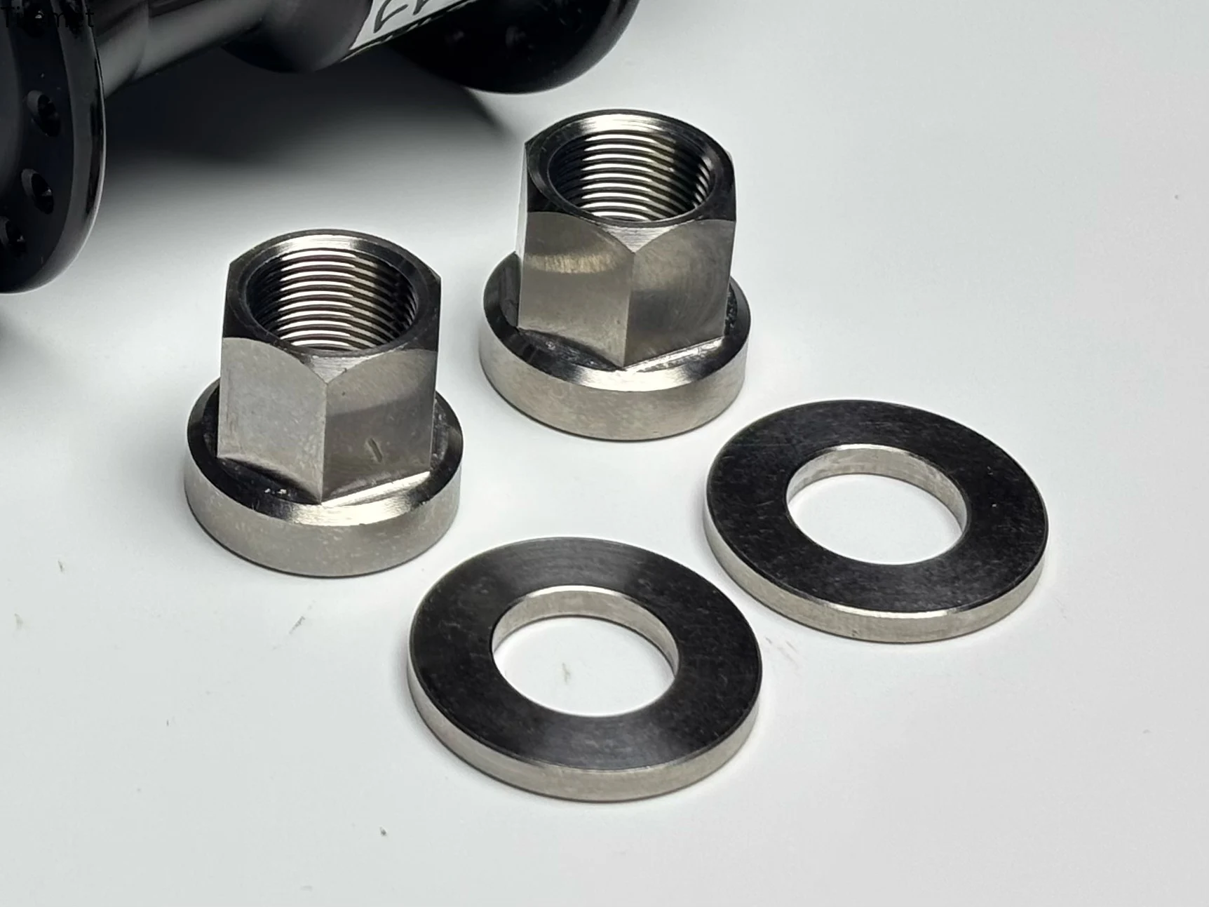 

TC4 Titanium 14mm BMX Wheel Nuts Grade5 Corrosion Resistant Bike Cycling Hardware Bicycle Accessories