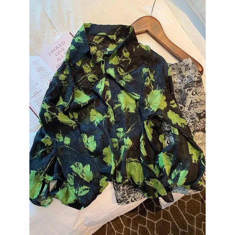 Damska odzież Francuska retro luźna koszula w kwiaty Letnia nowa moda Bluzki Styl Ochrona przed słońcem Szyfonowa bluzka