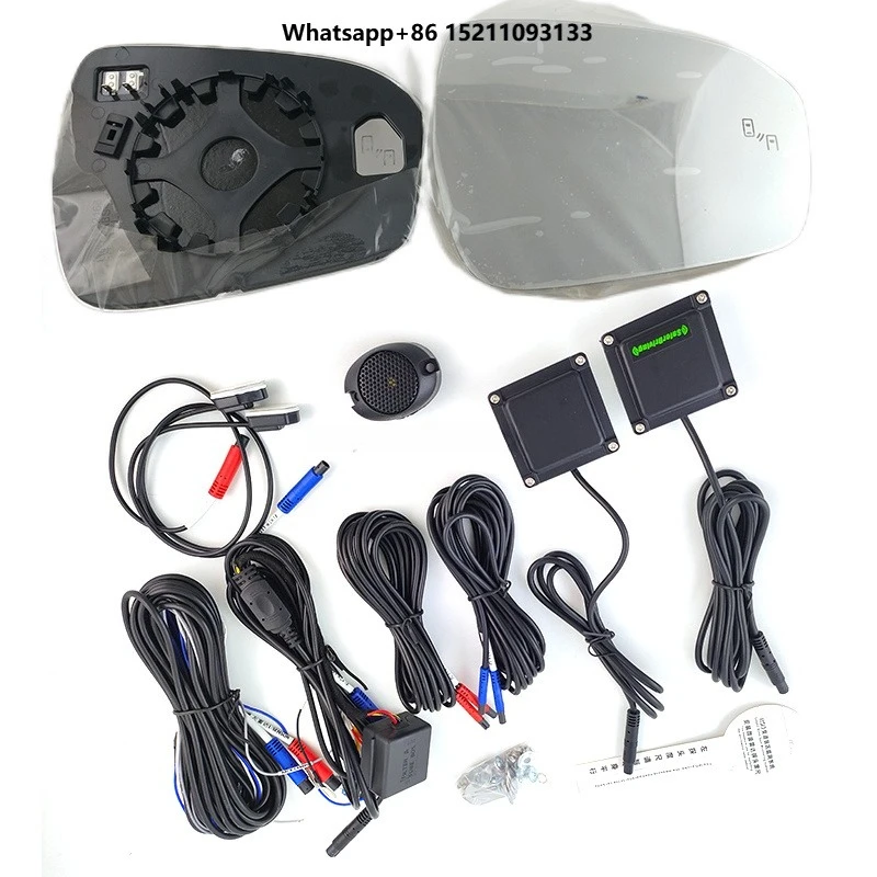 Car Rear Cross Traffic Alert System BSD BSM 77GHZ Microwave Radar Blind Spot Detection for R Class
