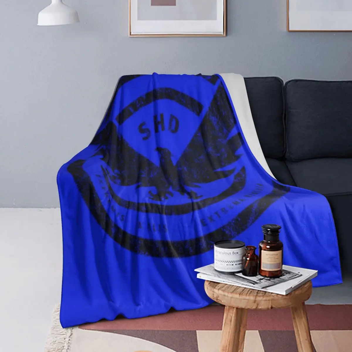 

The Division SHD Logo Distressed Blankets Soft Warm Flannel Throw Blanket Bedding for Bed Living room Picnic Travel Home Sofa