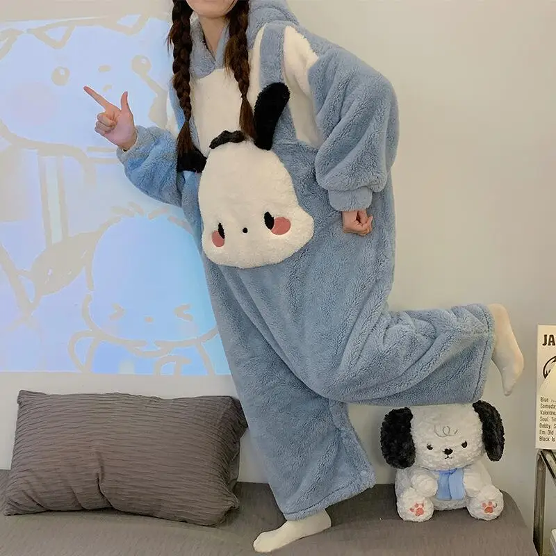 حار أنيمي سينامورول جديد المرأة بيجامة سانريوس Pochacco الكرتون الحلو Kawaii نمط النساء ملابس المنزل في سن المراهقة مقنعين بيجامة مجموعة