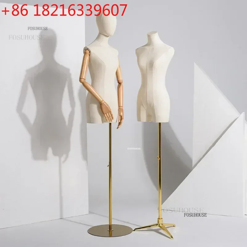 High-quality Female Mannequins Shelf for Wedding Dress Women's Mannequin for Clothing Store Display Female Window Display Stand
