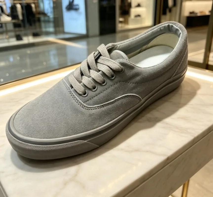 Men Women Full Suede Low Top Skate Shoes Grey Vintage All-Match Sport Casual Daily Athletic Walking Sneakers Footwear
