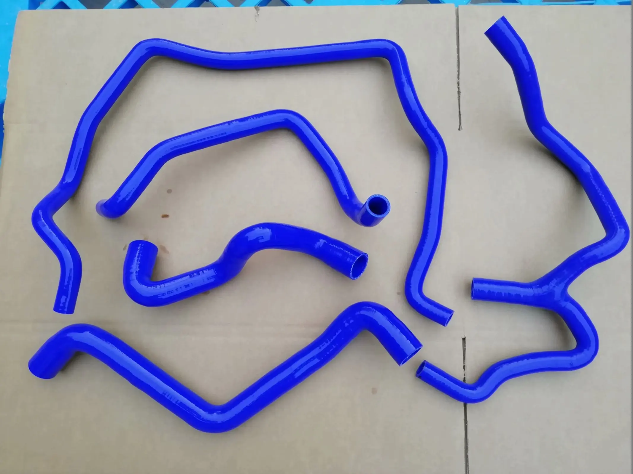 1703512-1846352-1754838-1820229-silicone-coolant-hose-for-ford-focus-cb8-zetec-16-at-dohc-efi