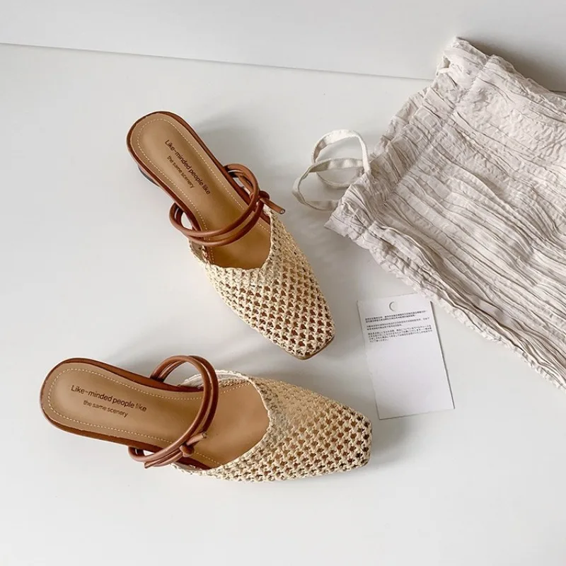 صنادل شاطئ الرجعية للنساء عطلة نمط عارضة النسيج سميكة وحيد الأحذية جوفاء خارج تو كاب نصف النعال للارتداء في الهواء الطلق