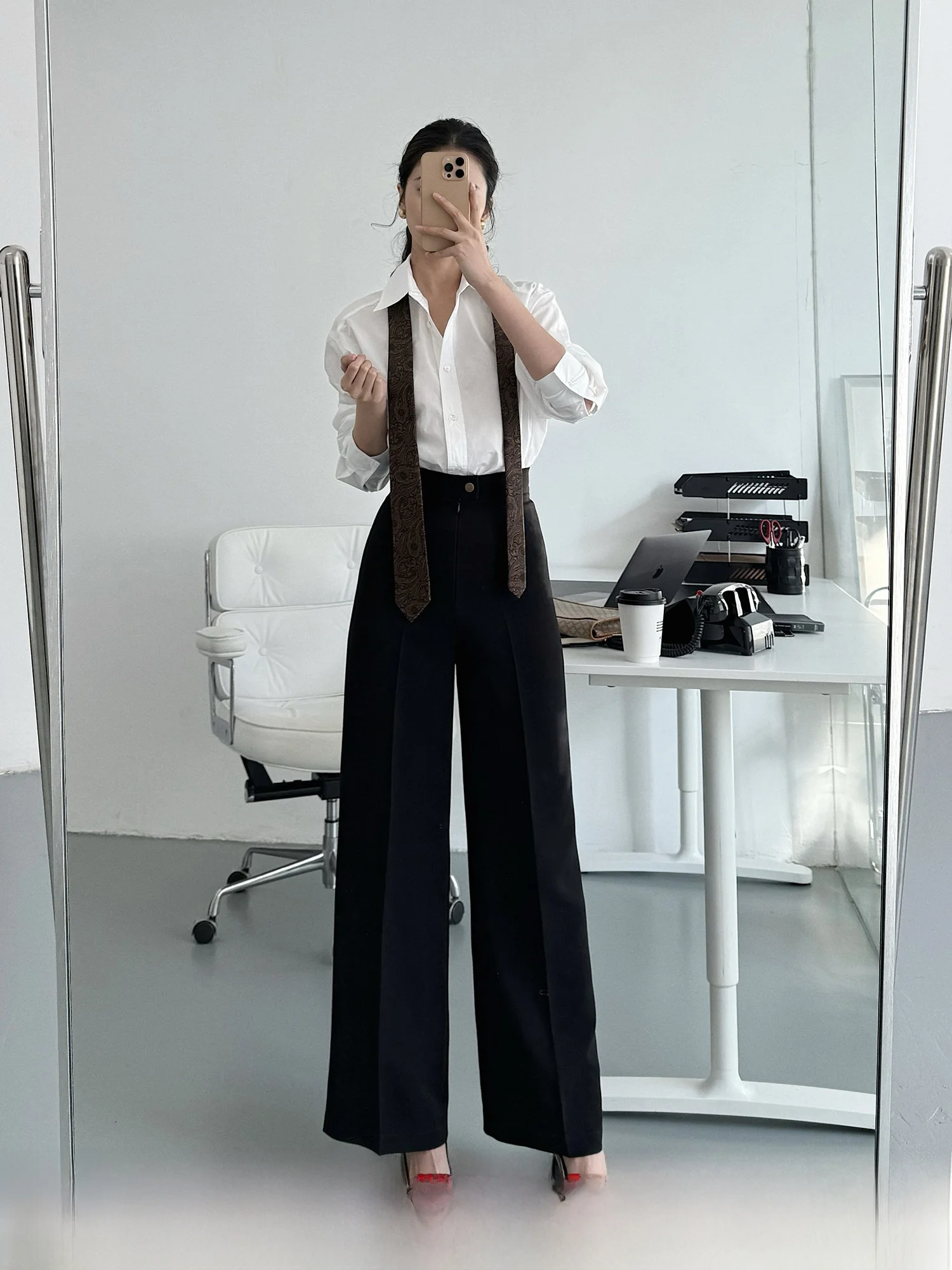 

Женские брюки-костюм с высокой талией и металлическими пуговицами, прямые широкие штанины, новинка 2025 года, для офиса и повседневной носки